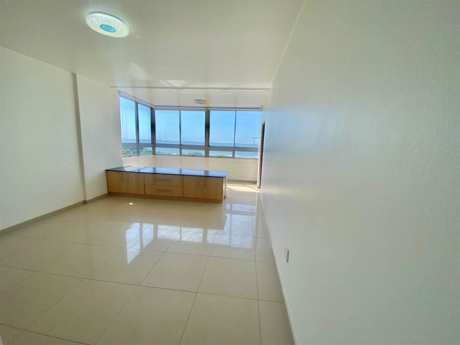 2 Bed Apartment in Beachfront photo number 12