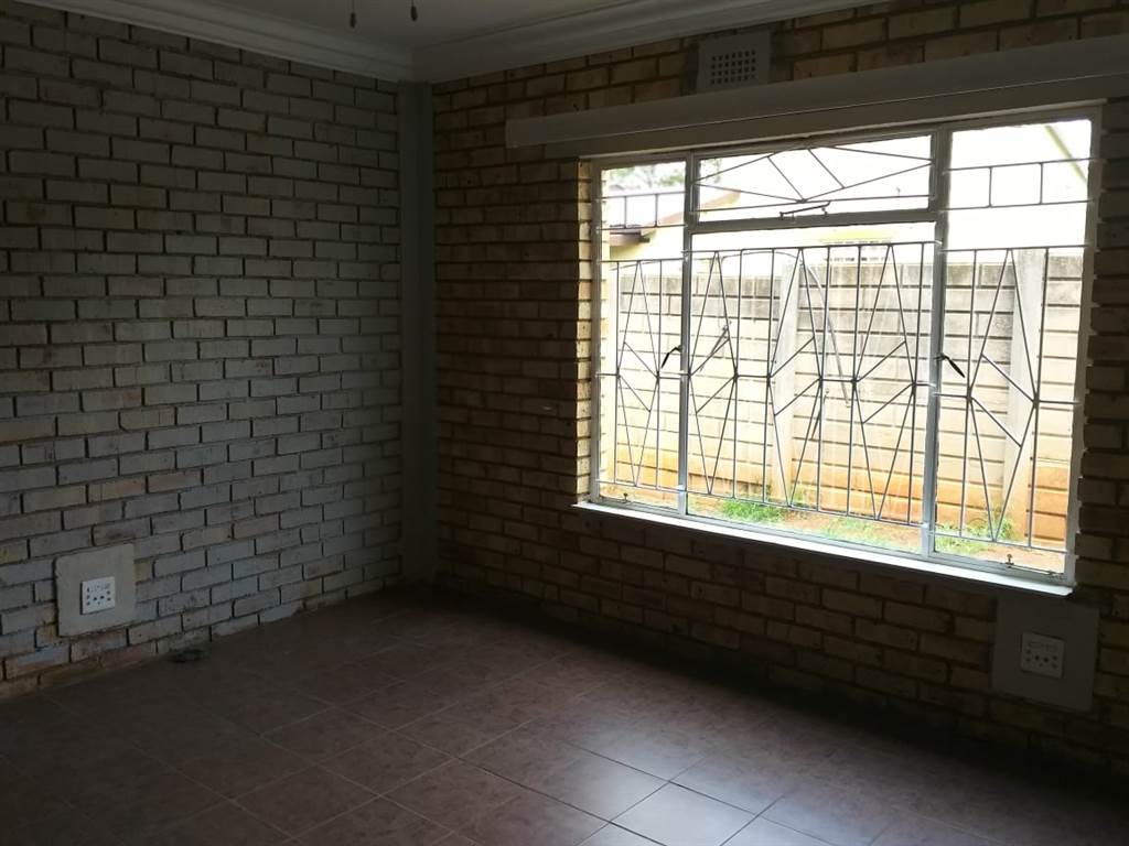 3 Bed House in Delmas photo number 6