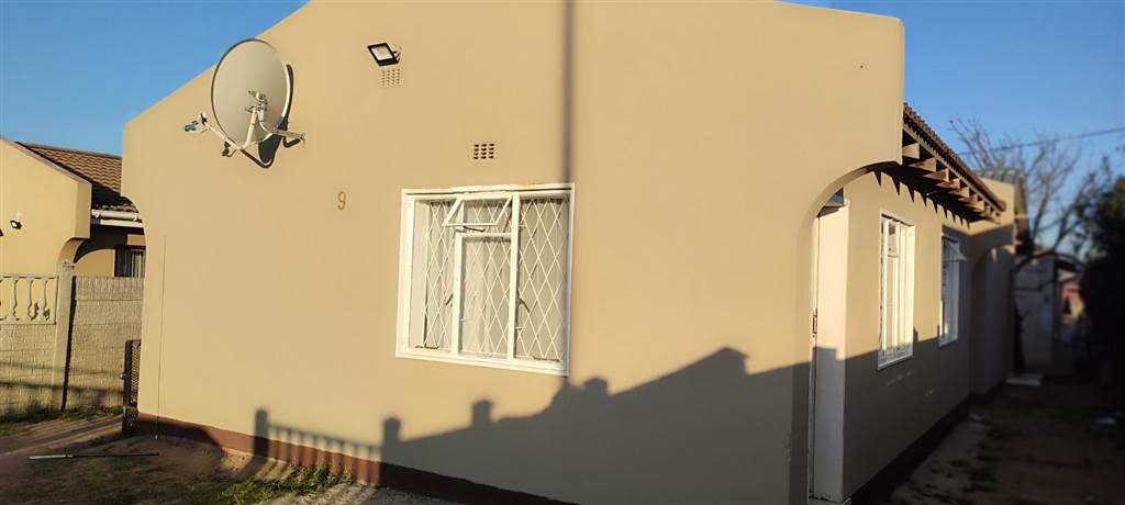 3 Bed House in Kokstad photo number 1