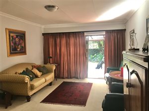 2 Bed Townhouse in Waterkloof Heights