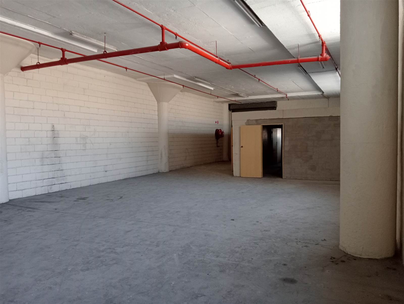 193  m² Industrial space in Mobeni photo number 1