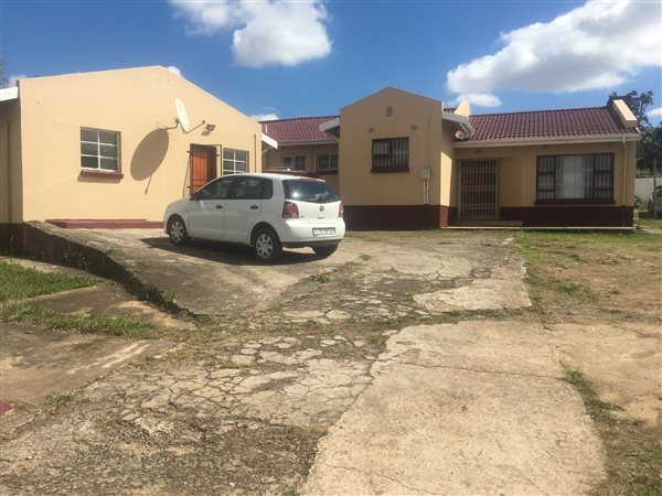 6 Bed House in Southernwood