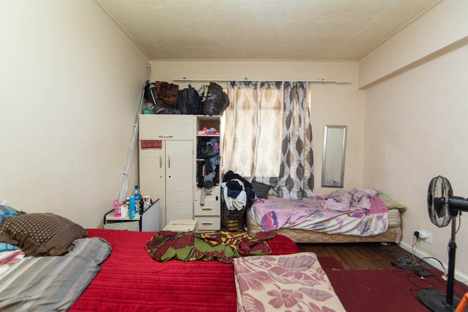 1 Bed Apartment in Port Elizabeth Central photo number 13