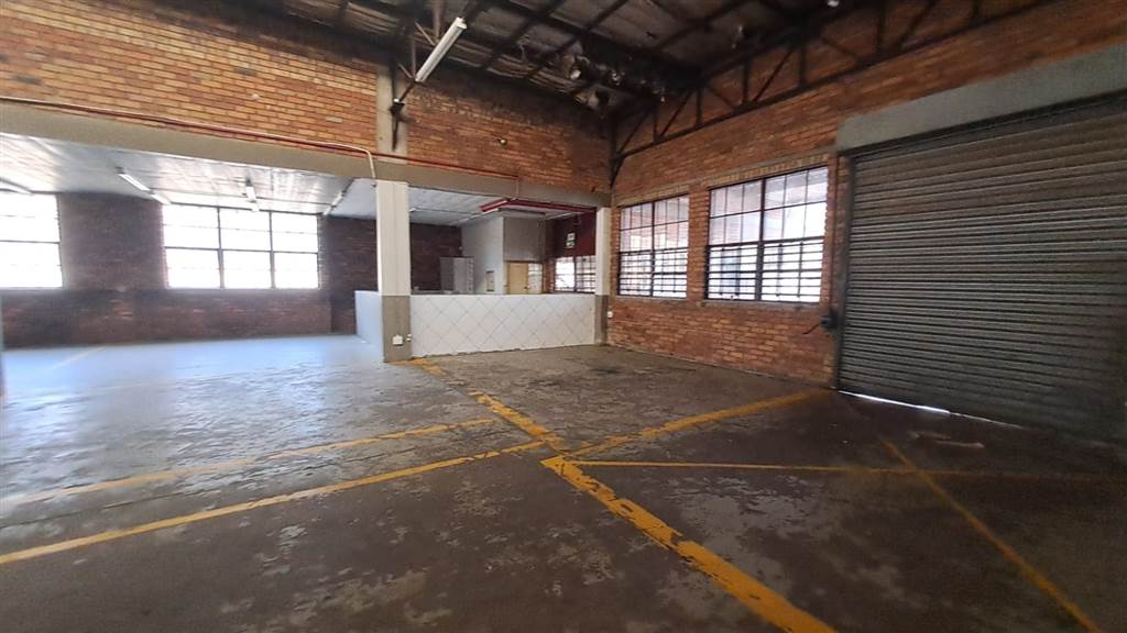 800  m² Industrial space in Silverton photo number 9