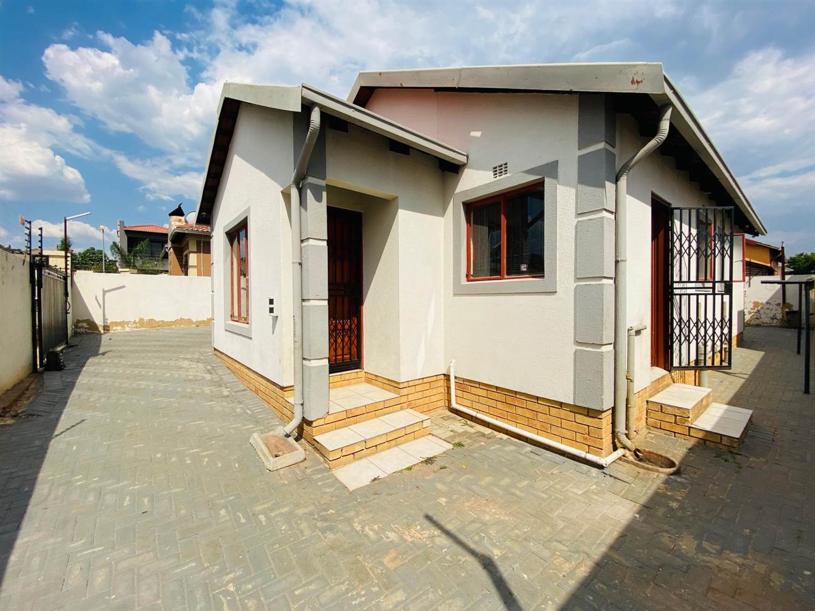 3 Bed House in Naturena photo number 15