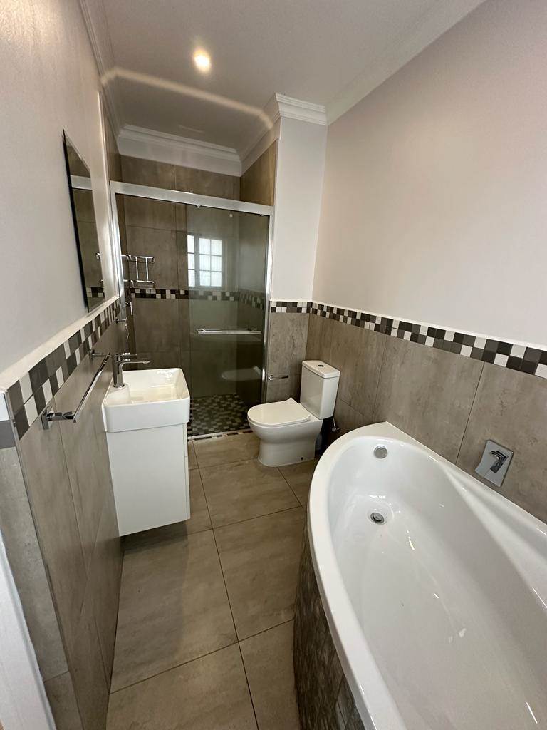 2 Bed Townhouse in Howick photo number 18