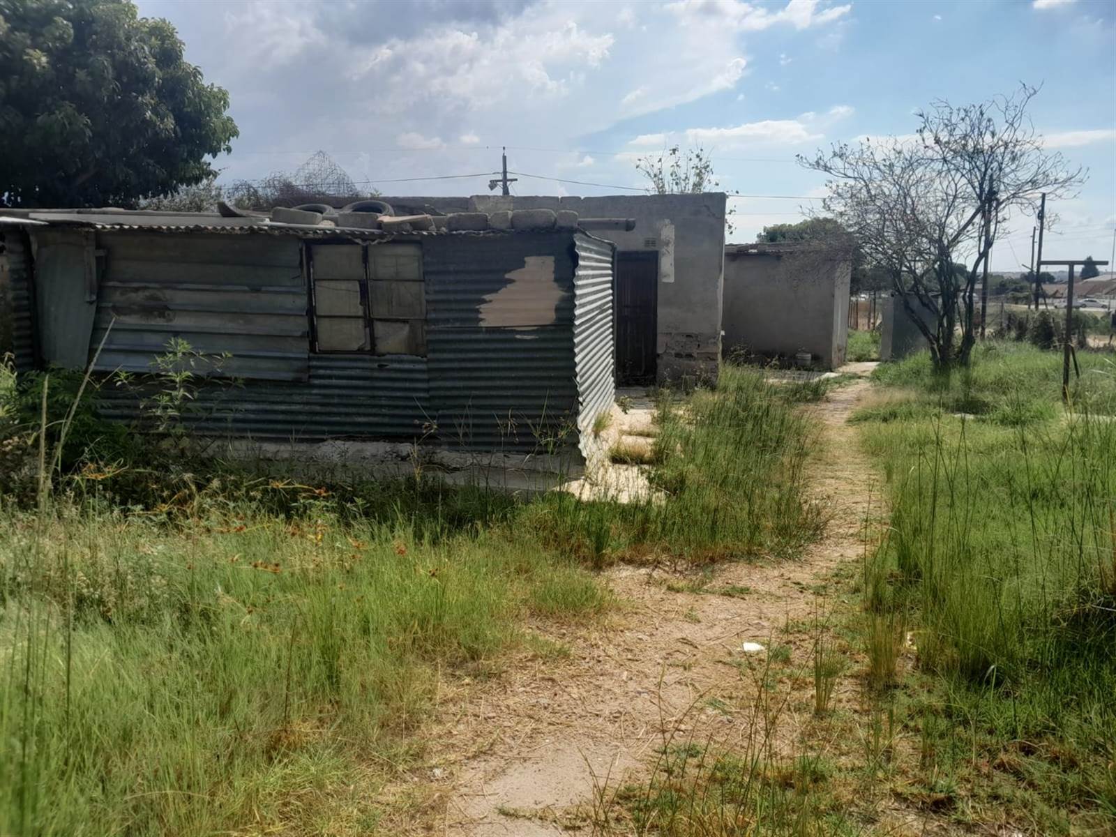 900 m² Land available in Seshego photo number 3