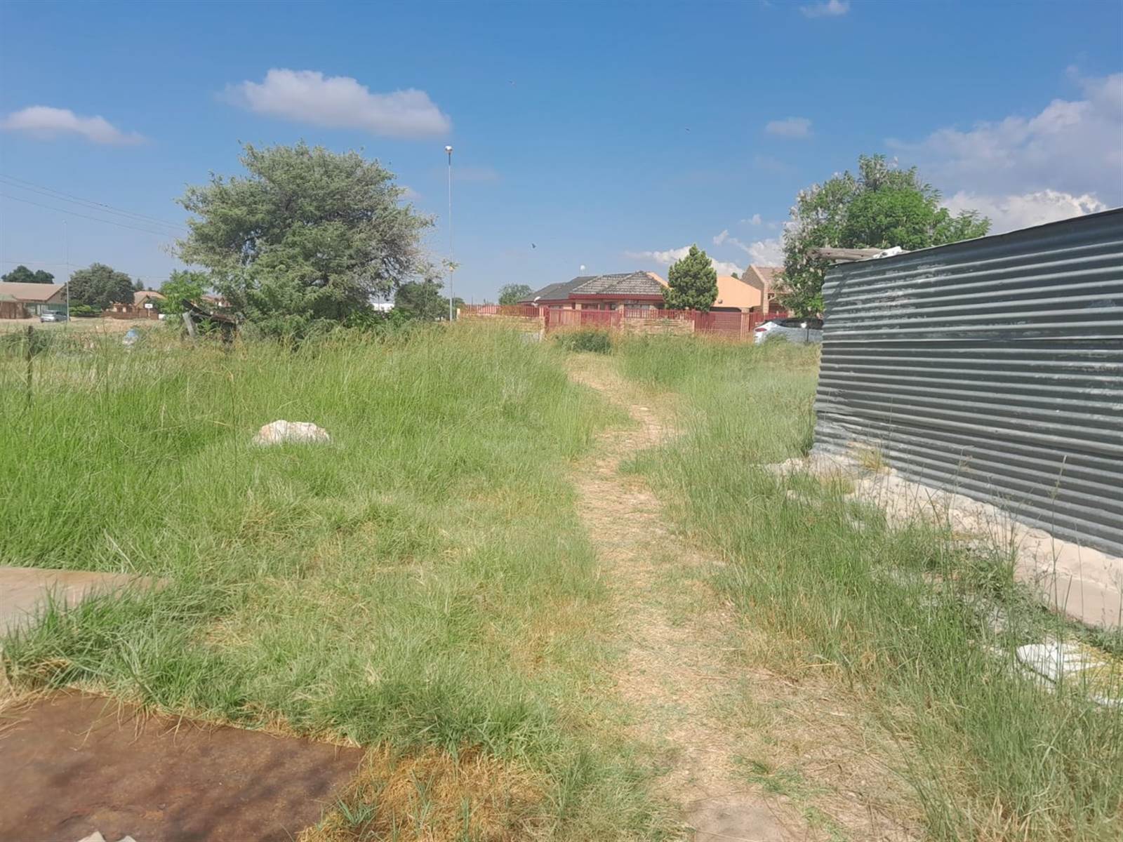 900 m² Land available in Seshego photo number 2