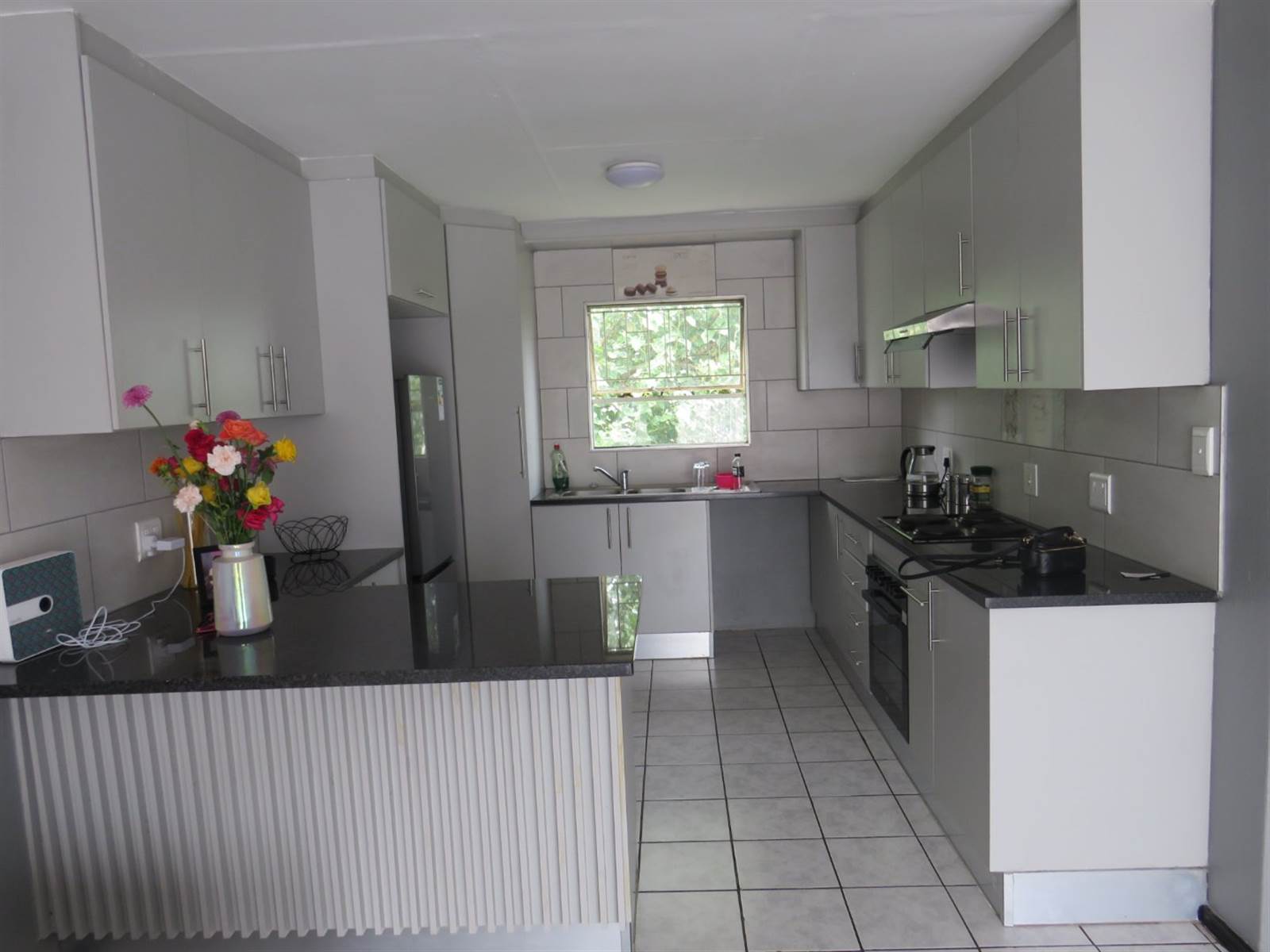 2 Bed Apartment in Vorna Valley photo number 2
