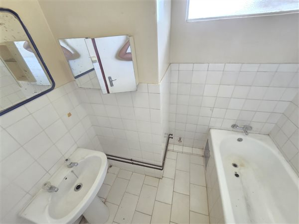 2 Bed Apartment