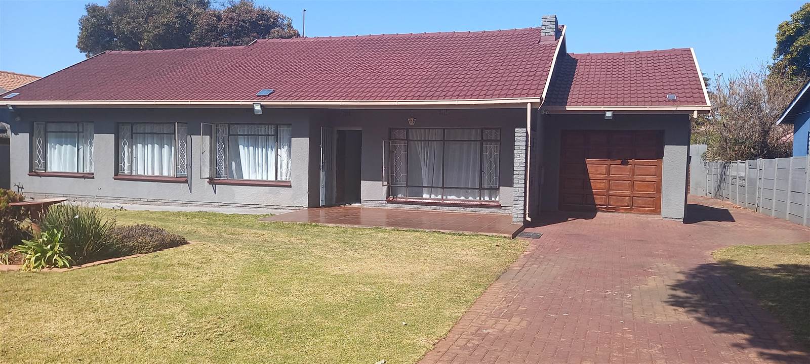 3 Bed House in Ontdekkers Park photo number 1