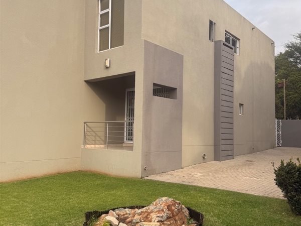 3 Bedroom House 3 Bedroom House
