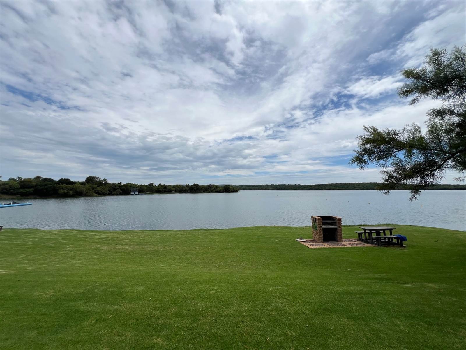 1037 m² Land available in Sable Hills Waterfront Estate photo number 14