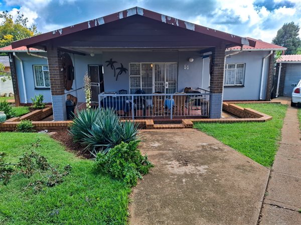 3 Bedroom House 3 Bedroom House