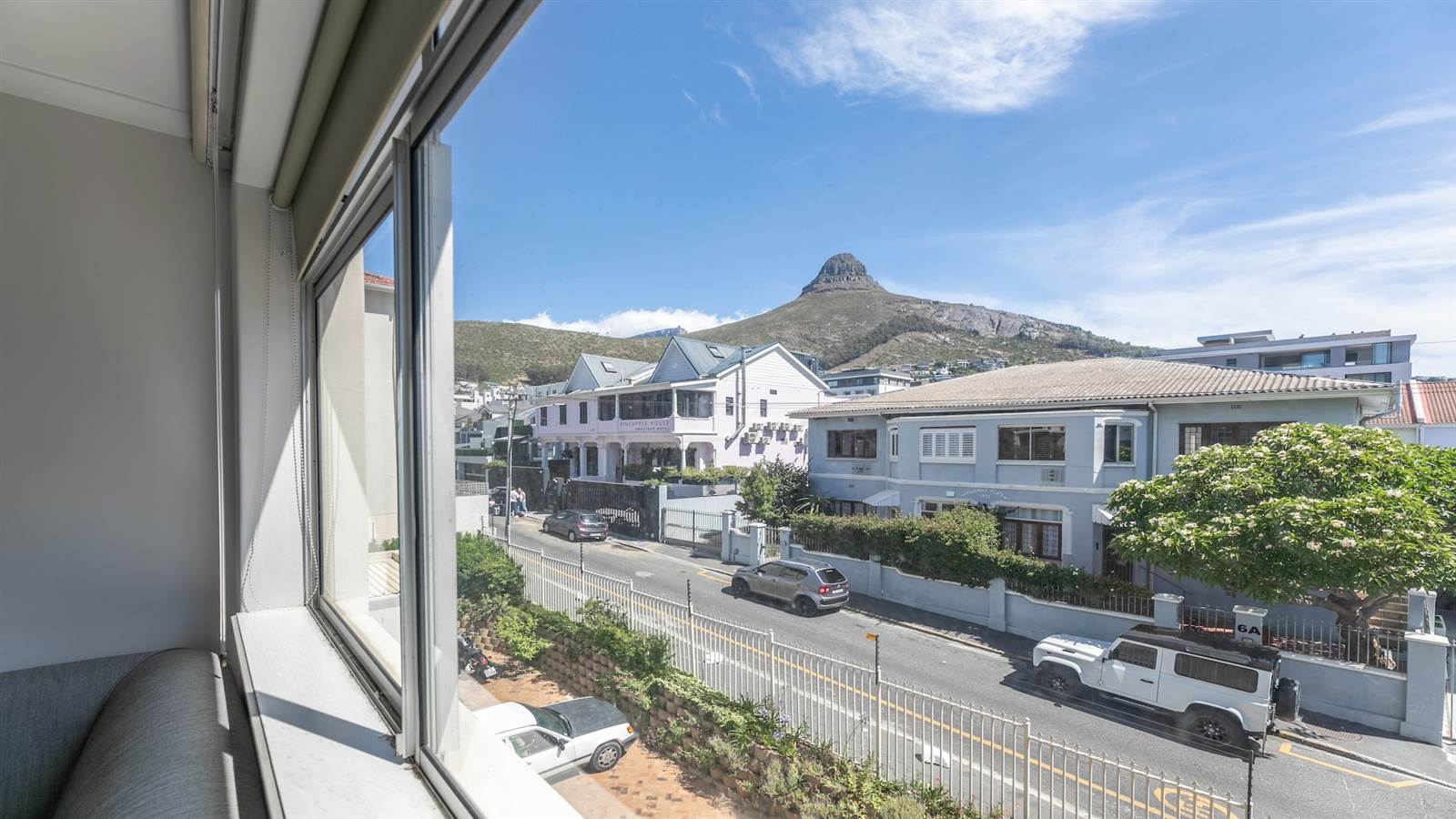 2 Bed Apartment in Fresnaye photo number 14