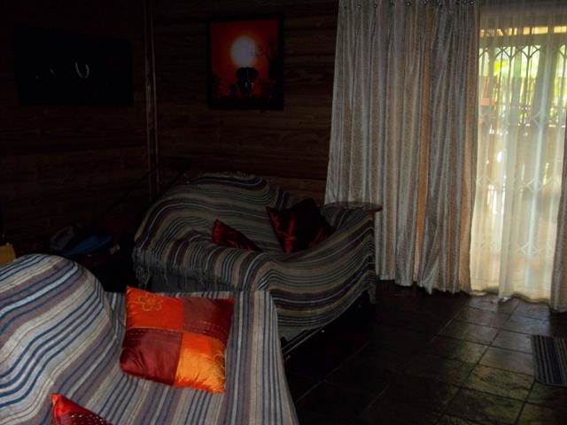 6 Bed House in Sabie photo number 10