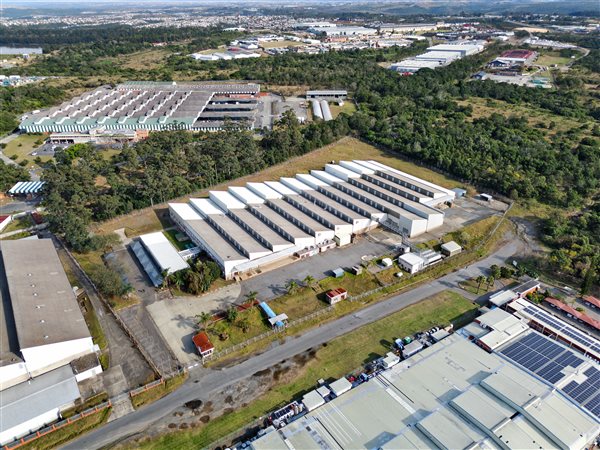 13 853 m² Industrial space 13 853 m² Industrial space