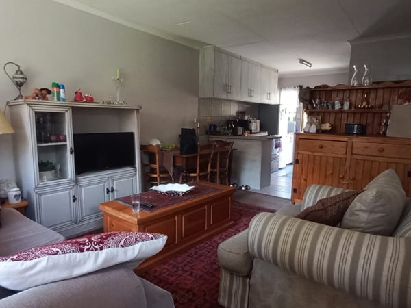 2 Bedroom Townhouse 2 Bedroom Townhouse