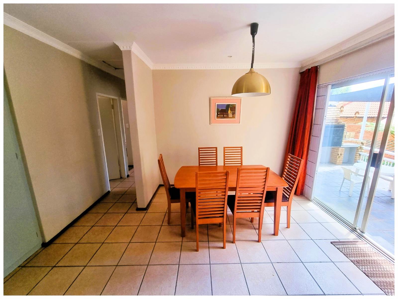 3 Bed Townhouse in Wilgeheuwel photo number 18