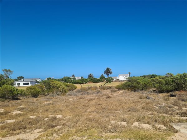 362 m² Land