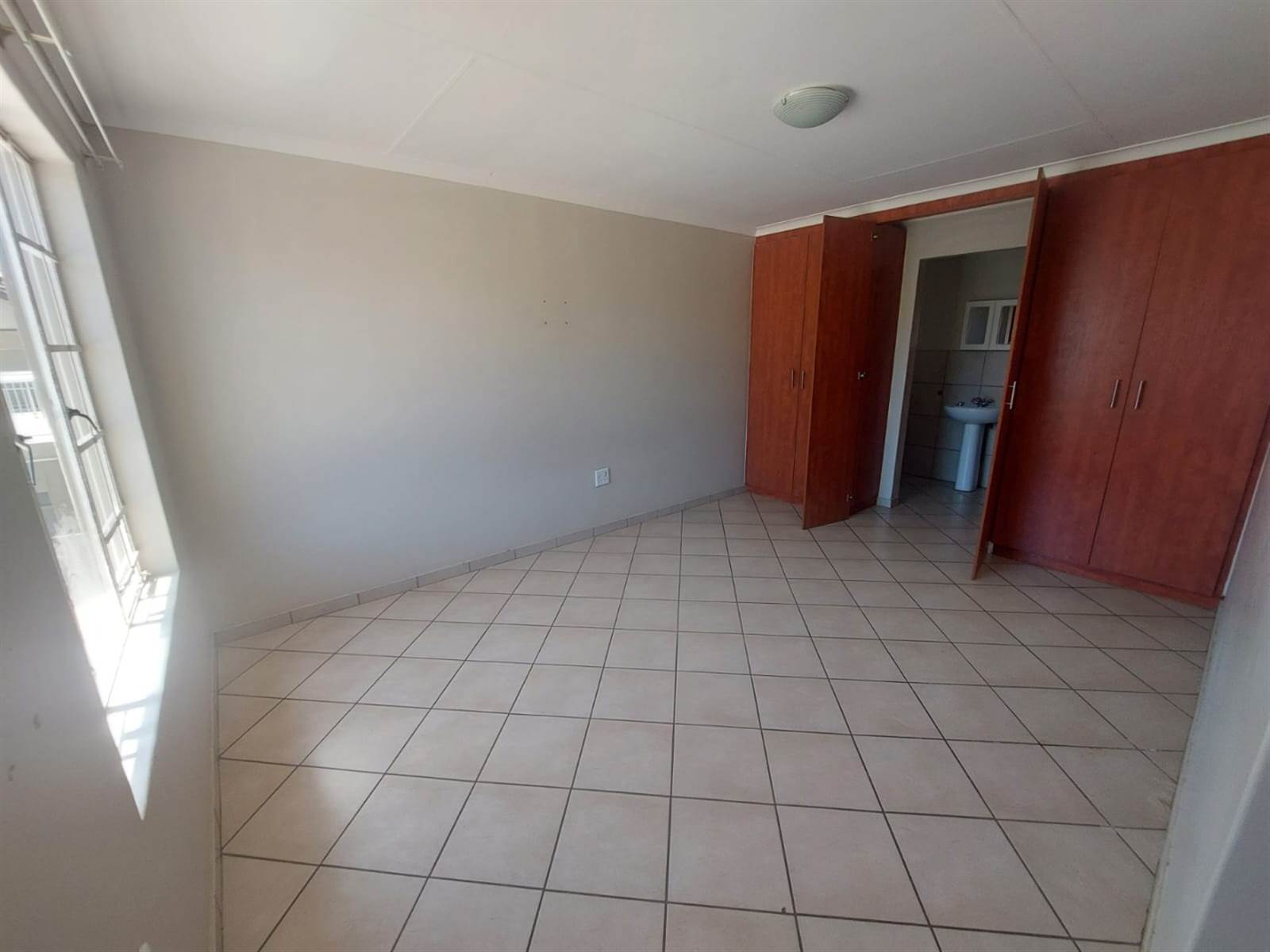 4 Bed Townhouse in Lydenburg photo number 19