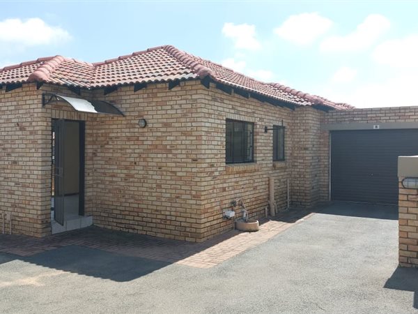 3 Bedroom Townhouse
