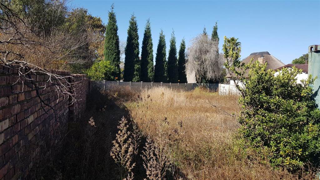 570 m² Land available in Secunda photo number 1