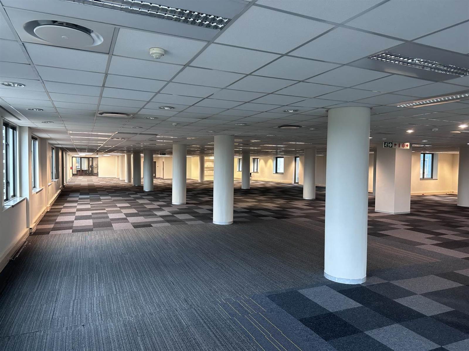 20000  m² Office Space in Menlyn photo number 20