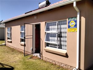 3 Bed House in Lehae