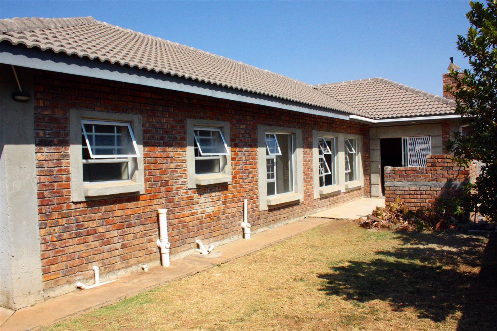 3 Bed House in Lydenburg photo number 16