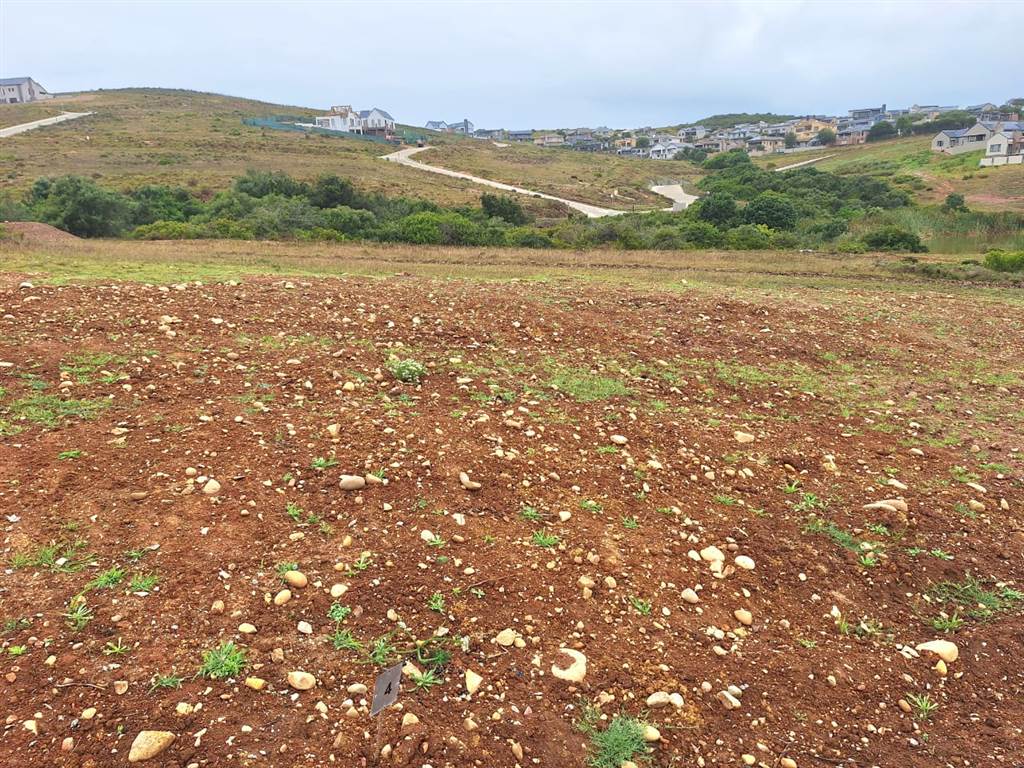 1504 m² Land available in Hartenbos photo number 2