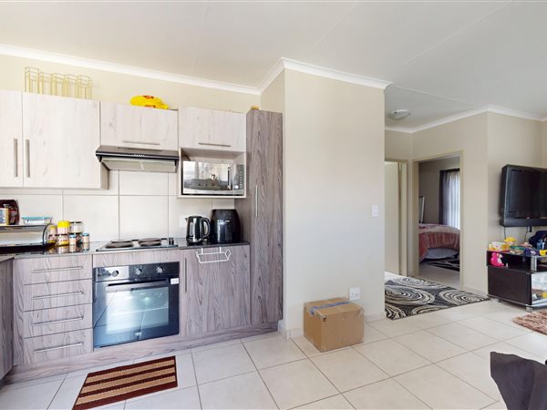 2 Bedroom House 2 Bedroom House