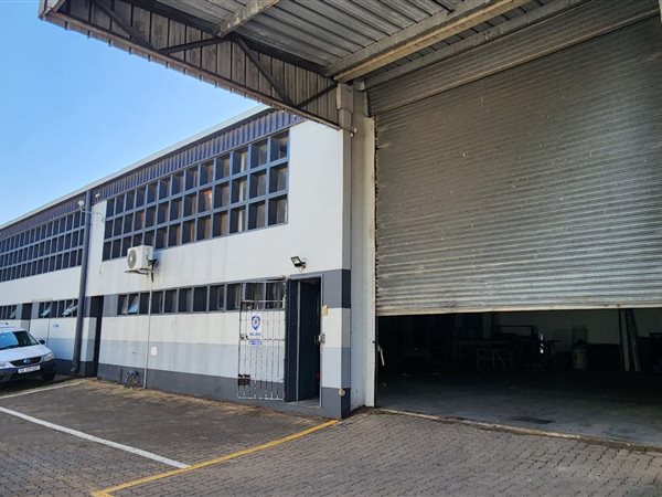 248  m² Industrial space