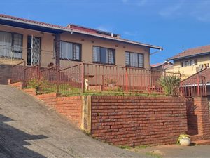 3 Bed House in Wentworth