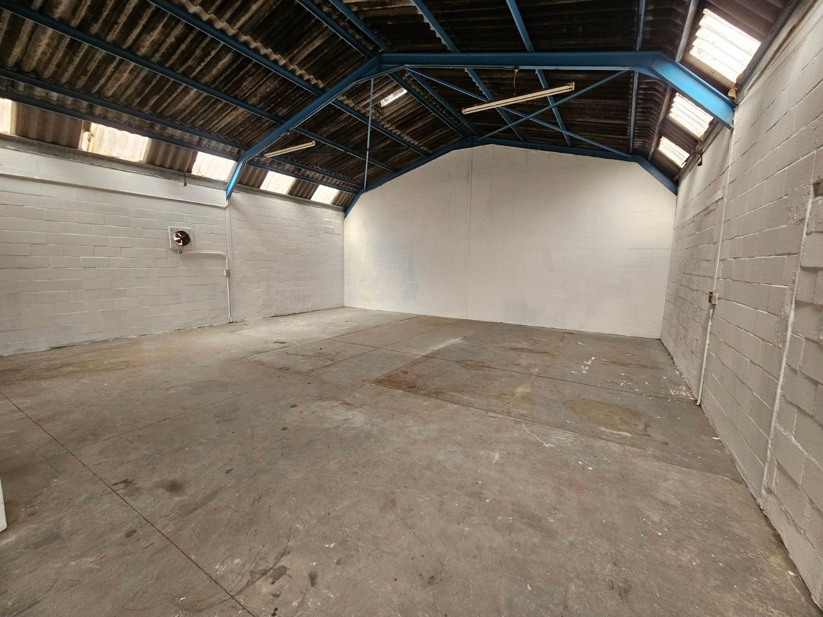 131  m² Industrial space in Montague Gardens photo number 3
