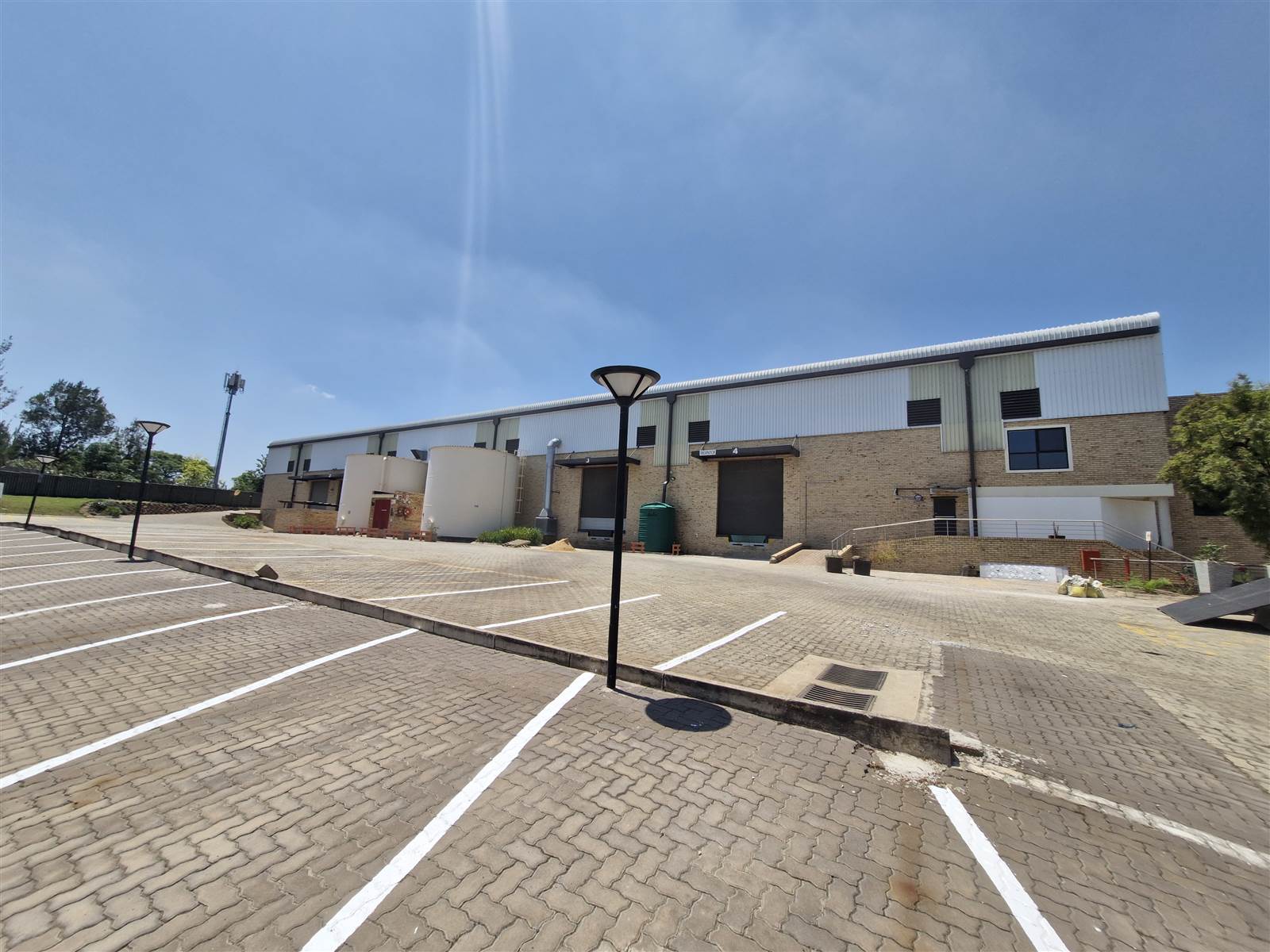 5522  m² Industrial space in Kyalami photo number 1
