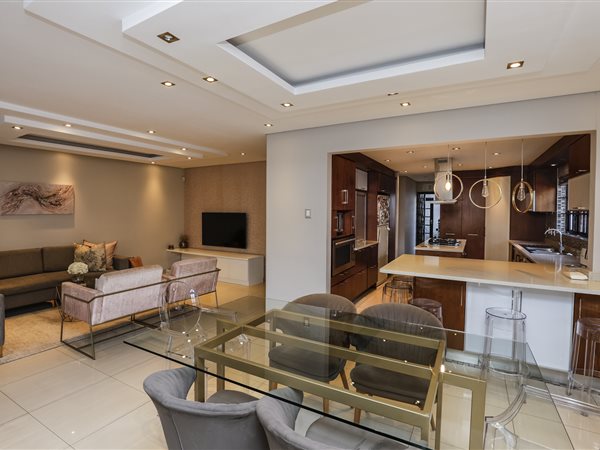 3 Bedroom Townhouse 3 Bedroom Townhouse