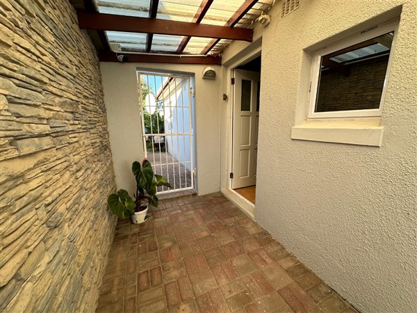 3 Bed House in Steenberg