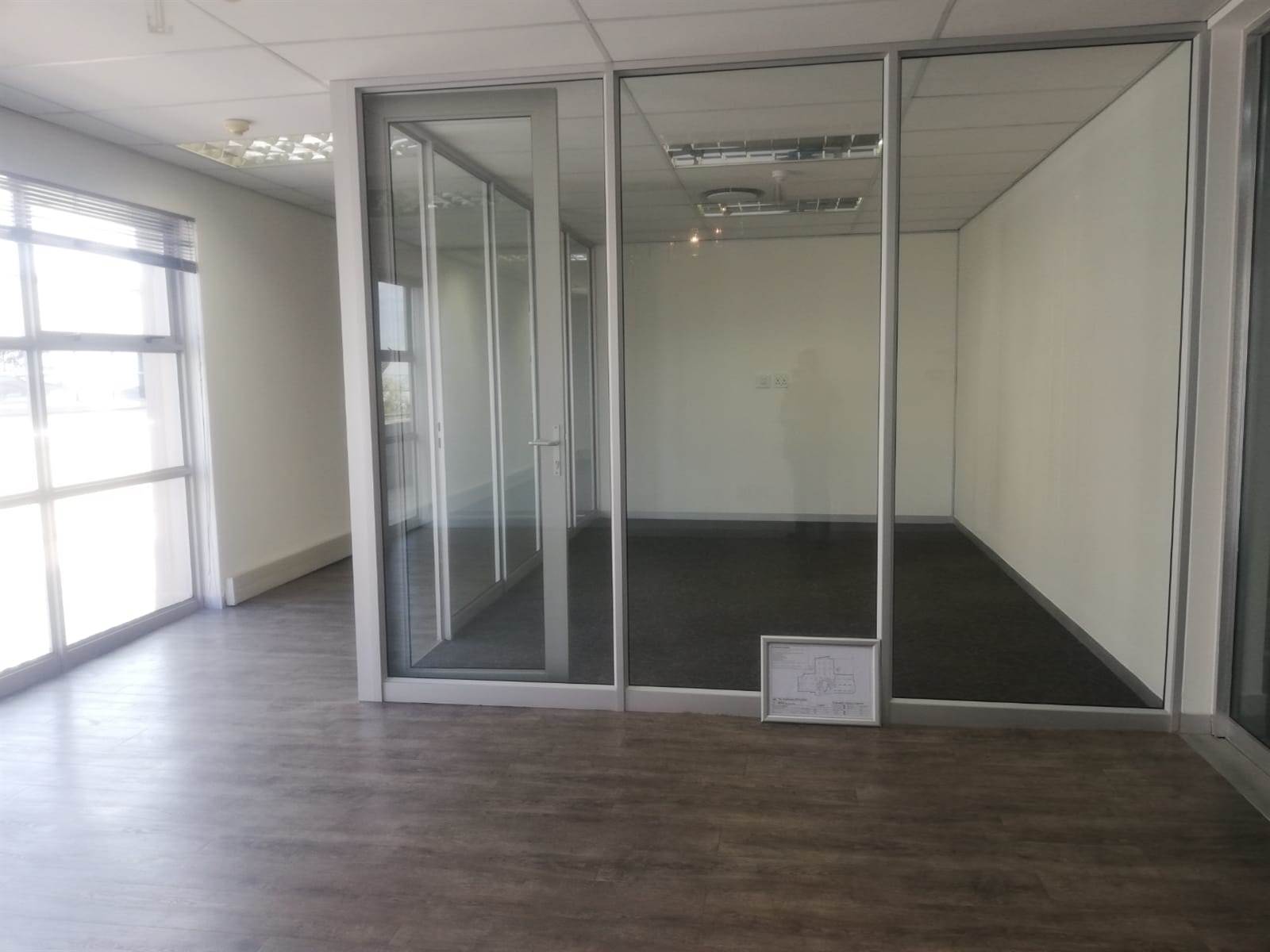 388.3  m² Commercial space in Woodmead photo number 21