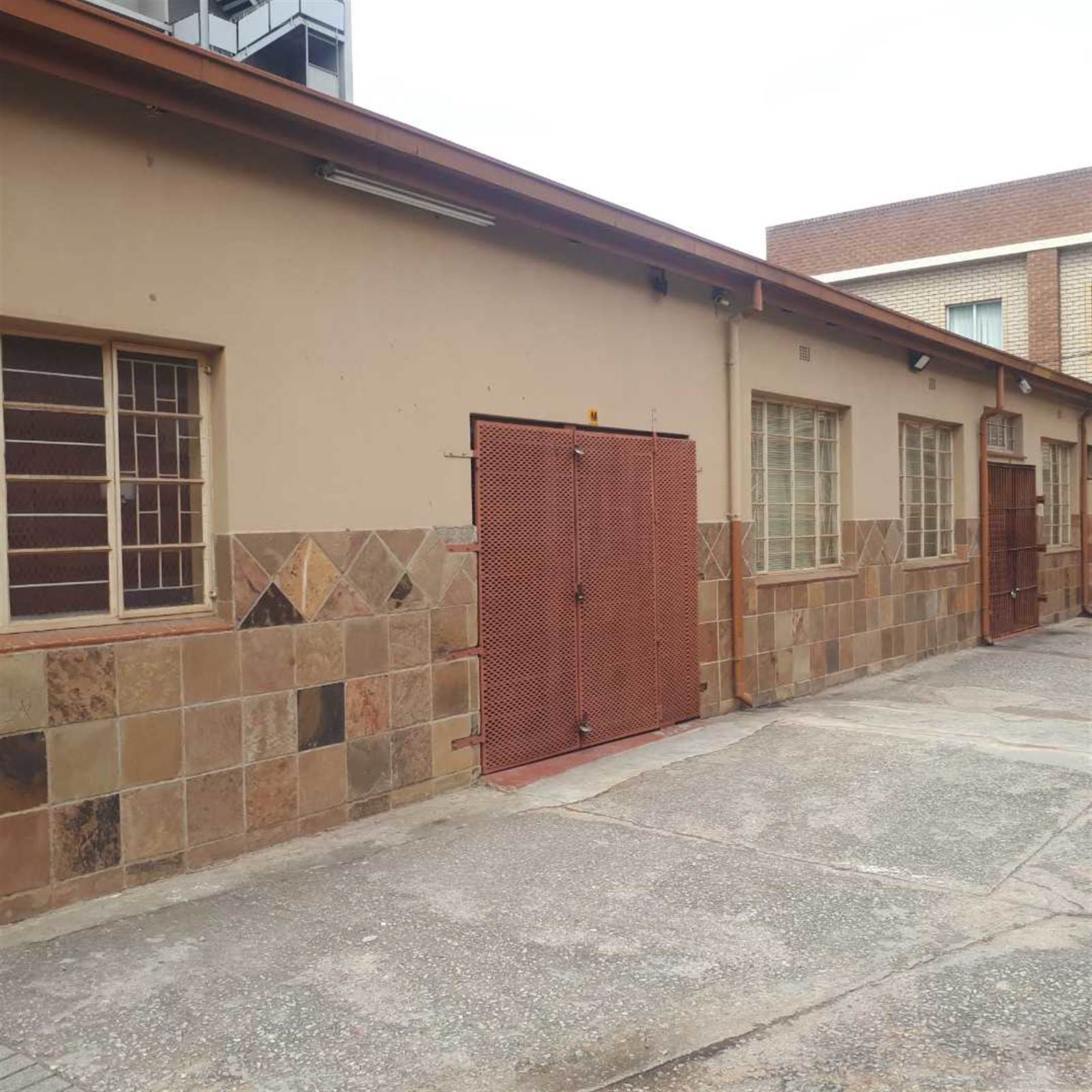 1100  m² Commercial space in Nelspruit Central photo number 1