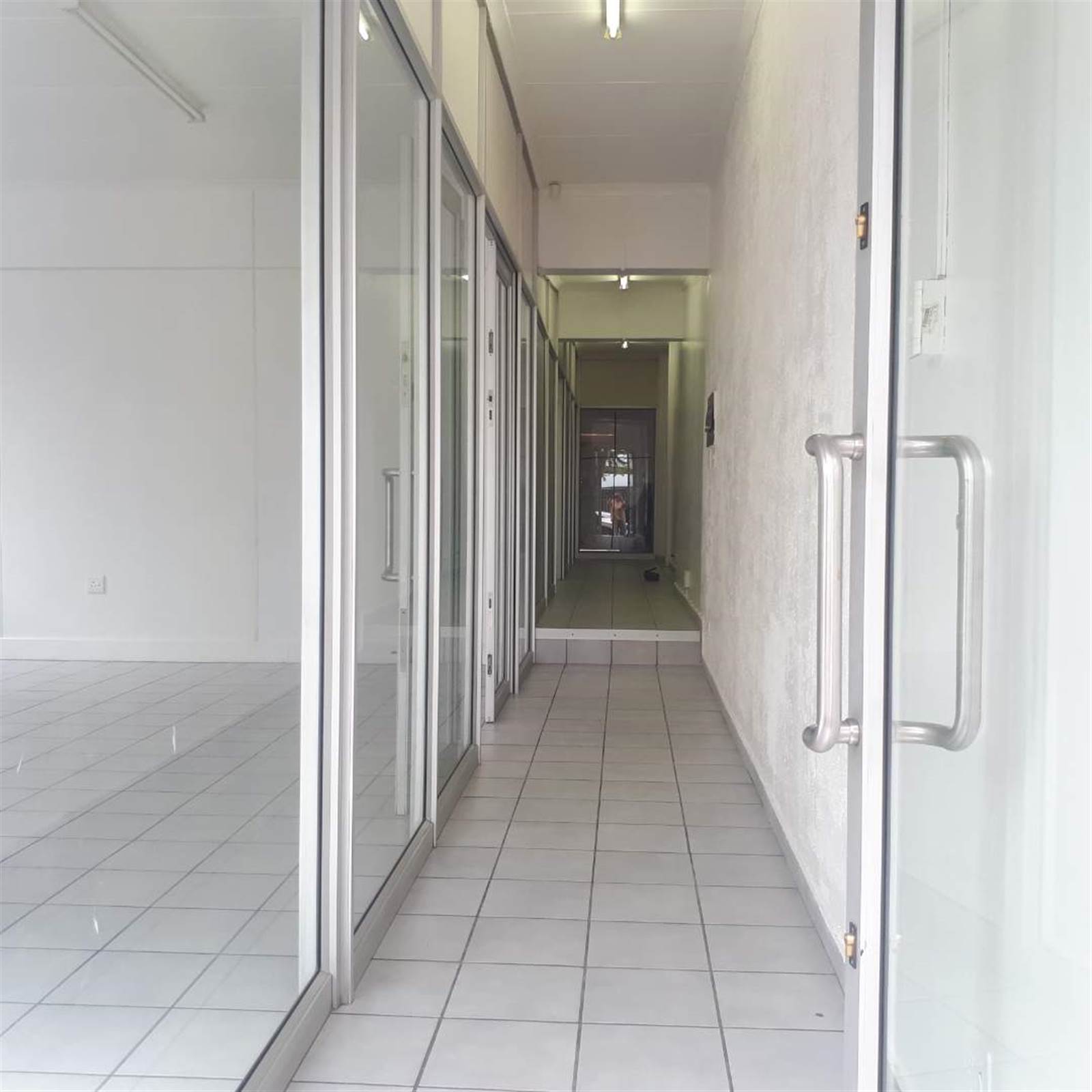 1100  m² Commercial space in Nelspruit Central photo number 10