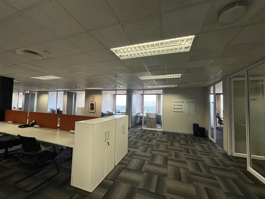 993  m² Commercial space in Braamfontein photo number 6