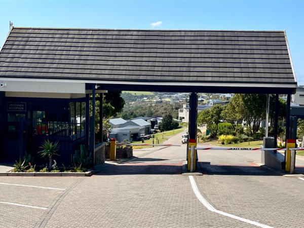 1 569 m² Land 1 569 m² Land
