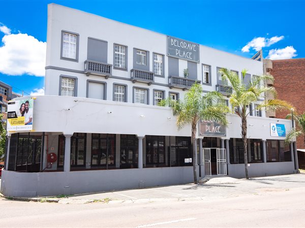 72 m² Retail Space 72 m² Retail Space