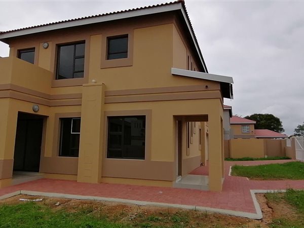 4 Bed Townhouse in Sonneveld