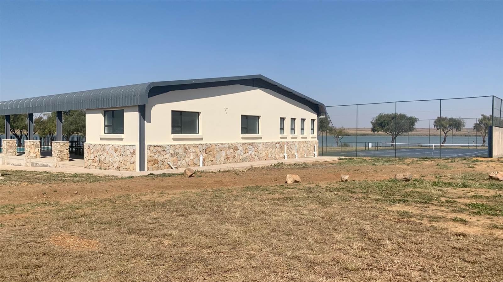 975 m² Land available in Bronkhorstbaai photo number 7