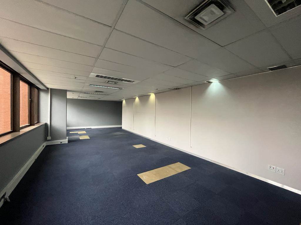 835  m² Commercial space in Braamfontein photo number 14