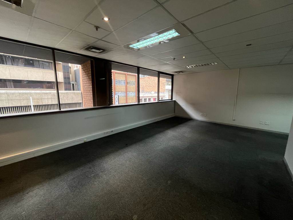 835  m² Commercial space in Braamfontein photo number 4