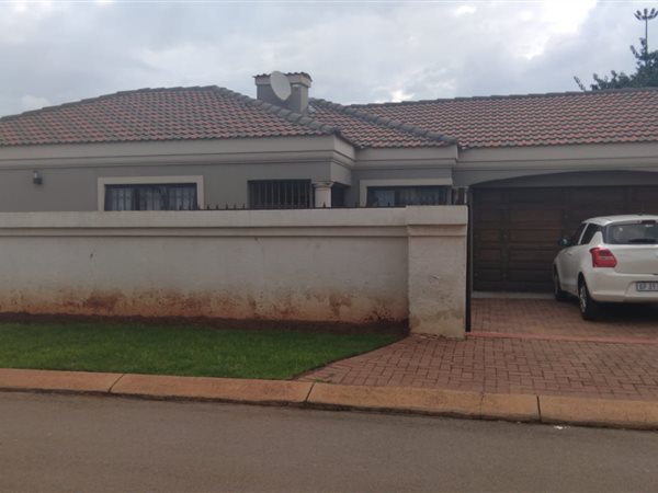 3 Bedroom House 3 Bedroom House