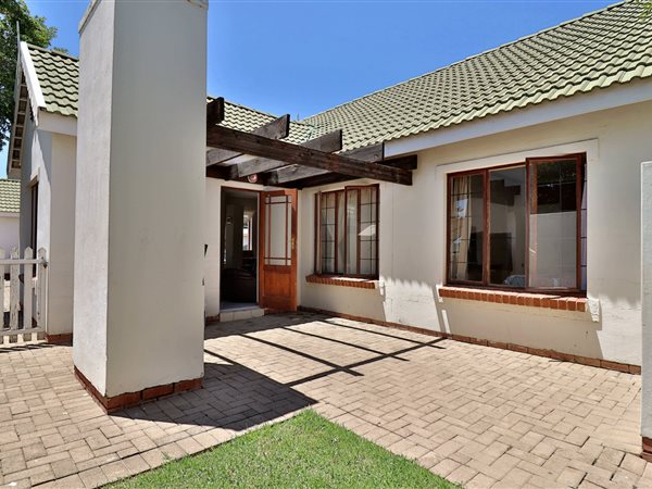 3 Bed Townhouse in Bayswater